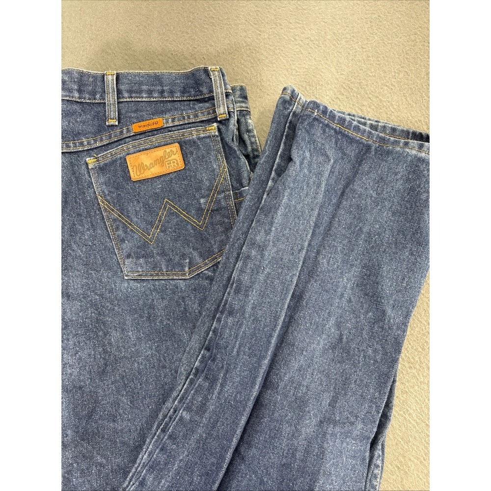 Wrangler FR Jeans Mens 38x32 Blue Flame Resistant HRC2 2112 Workwear Denim